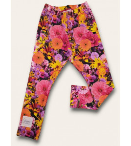 Pestrofarebné kvetinové legíny